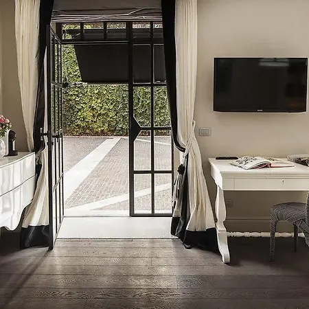 Pepoli9 Design In 3* Ρώμη